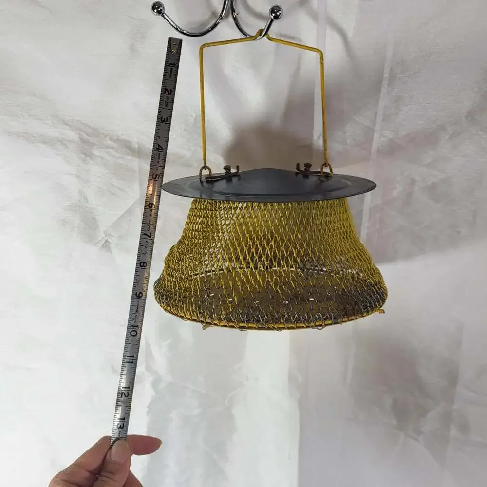 No-No Sunflower Seed Wild Bird Feeder with Mesh Basket
